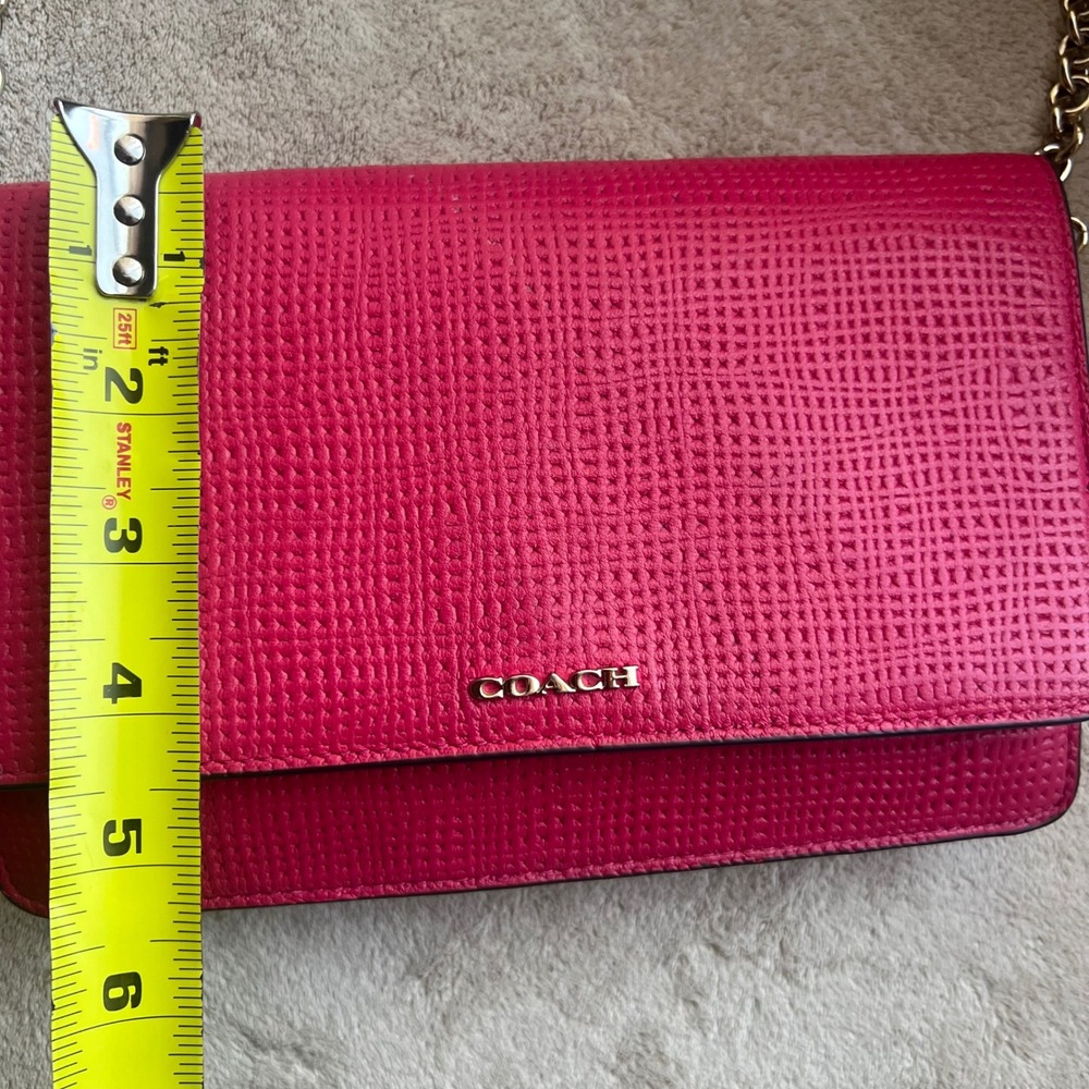 Coach Madison Pink Ruby Perforated Leather Crossbody Bag Gold‎ Chain Strap - Picture 13 of 14